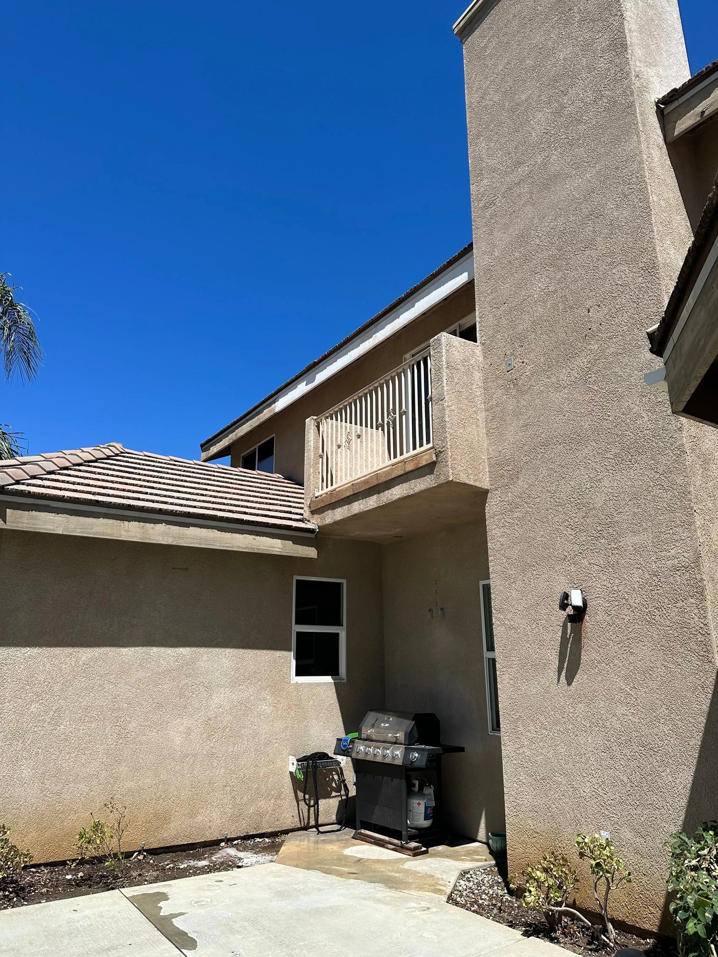 Exterior House Wash -Soft Washing- Tomicic's Pressure Washing & Sweeping